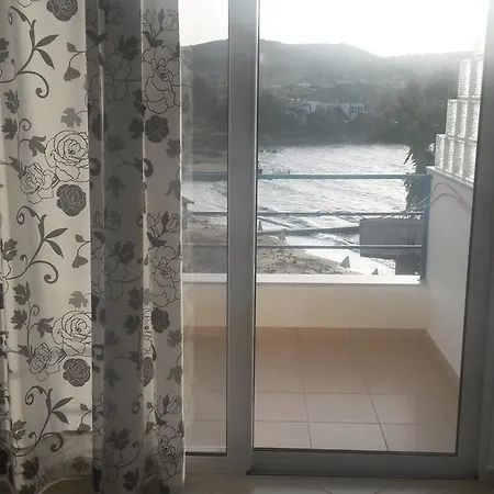 Neri Ksamil