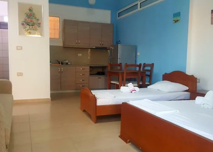 内里公寓 公寓 *