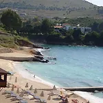 Neri كساميل
